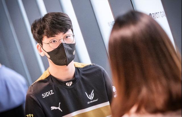 西班牙在与 西班牙在与