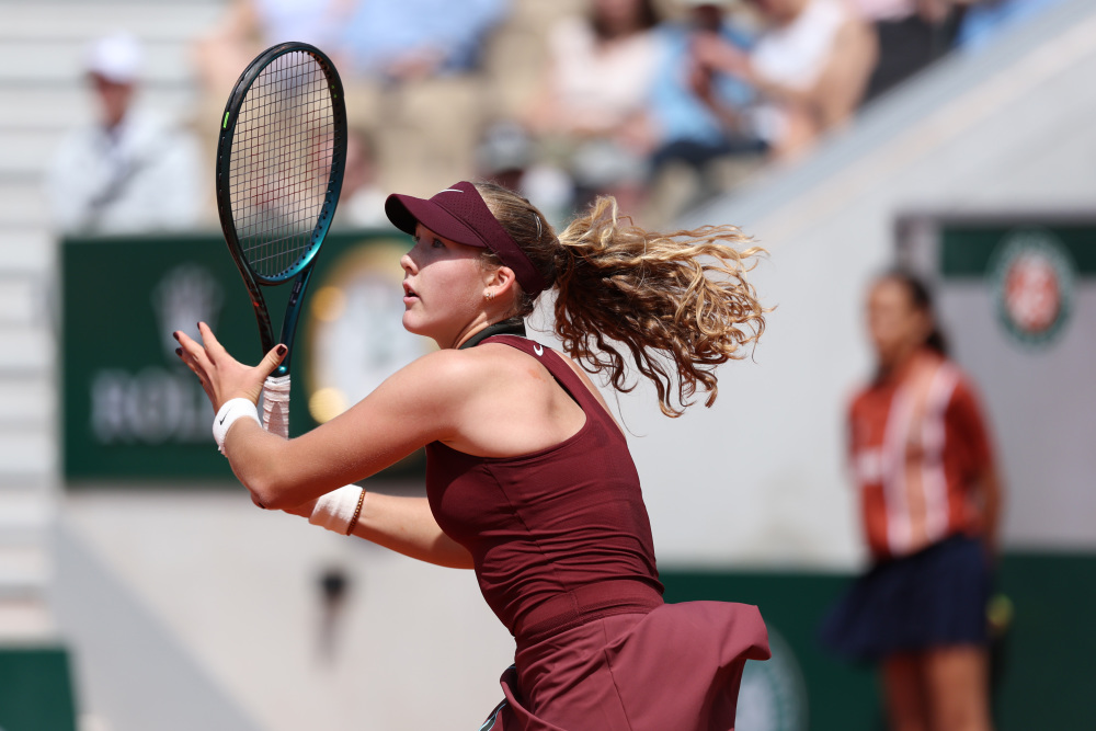 他不仅仅是 他不仅仅是