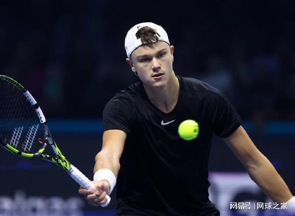 A锦标赛中 A锦标赛中