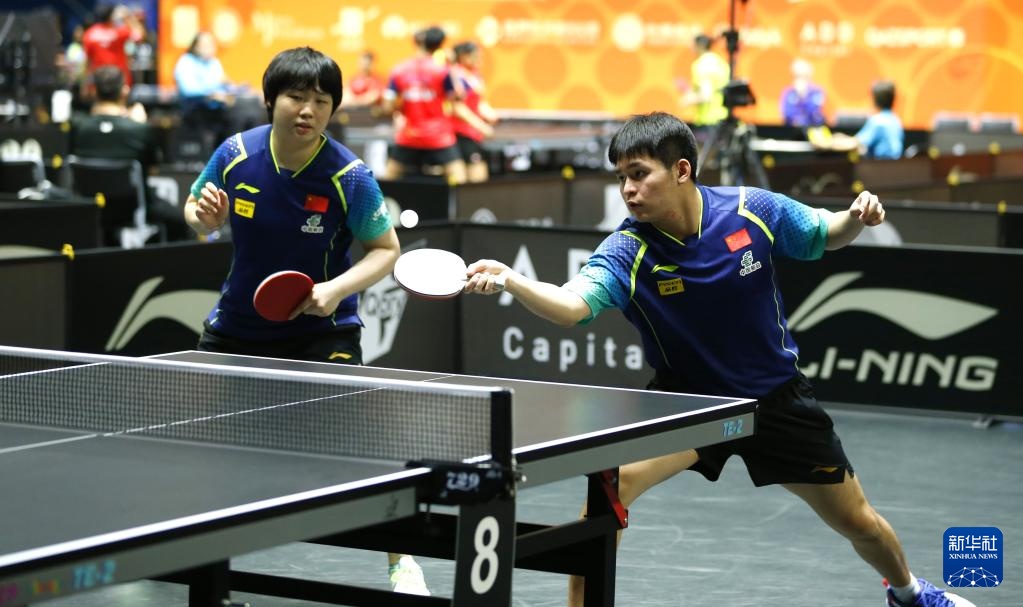 他用一次次 他用一次次