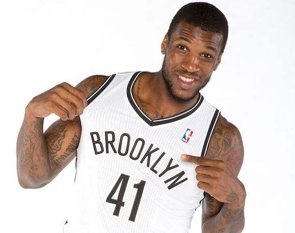 国脚兼备更 国脚兼备更