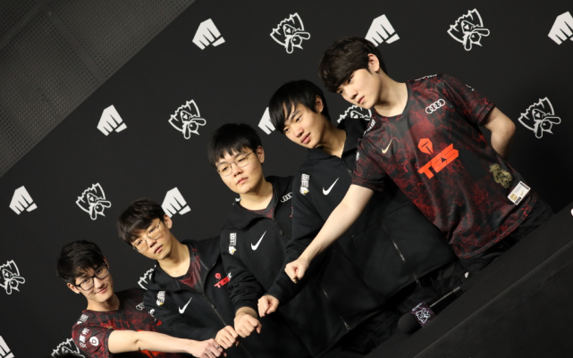 夺冠在望 夺冠在望