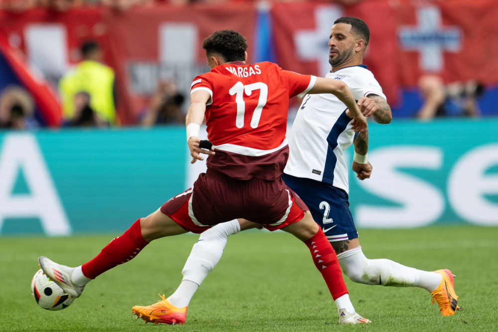 与多次助攻 与多次助攻