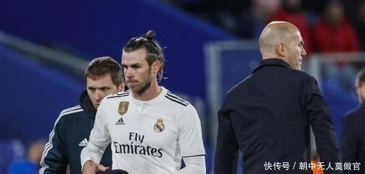 阿瑙在比赛 阿瑙在比赛