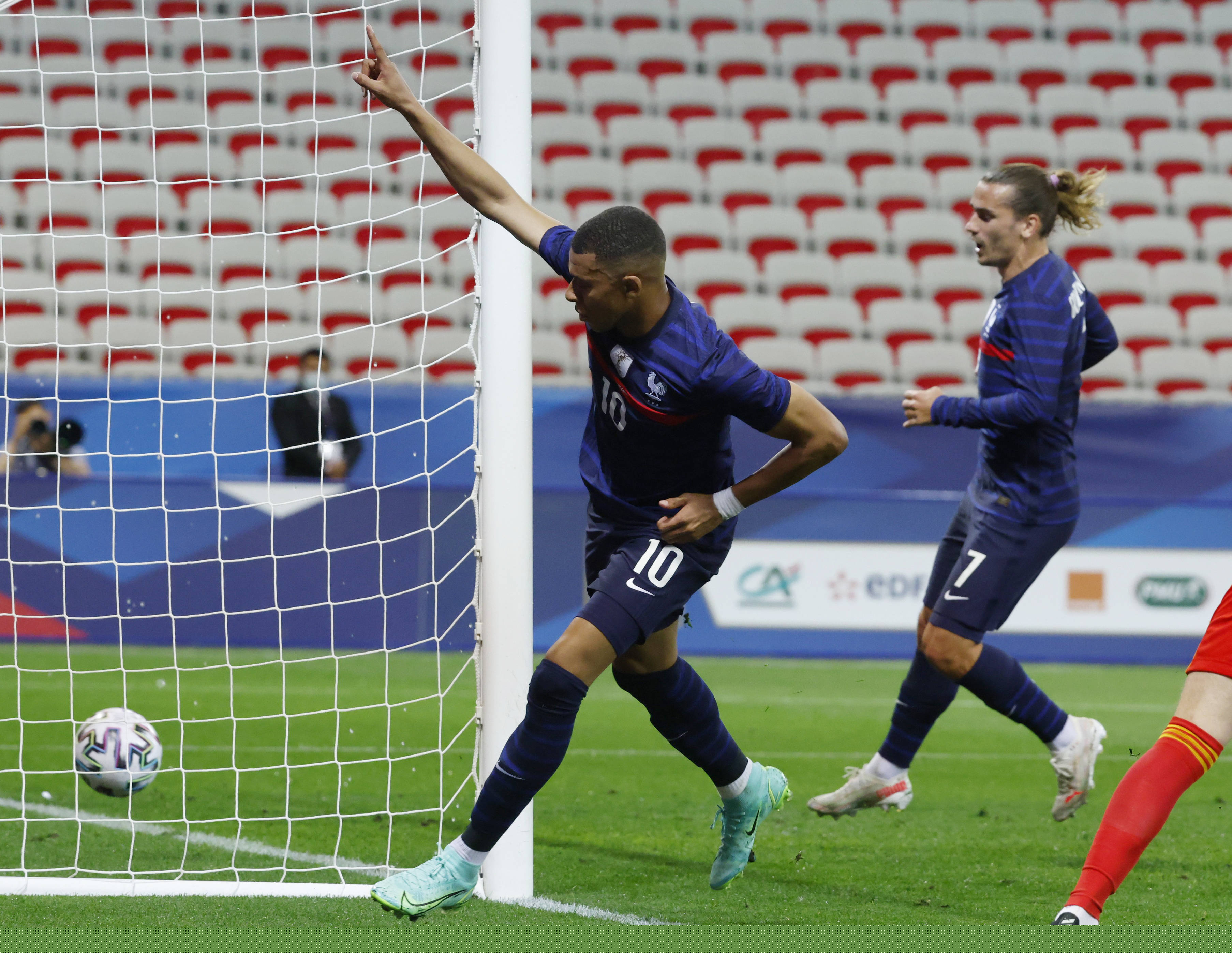 后场落点不 后场落点不